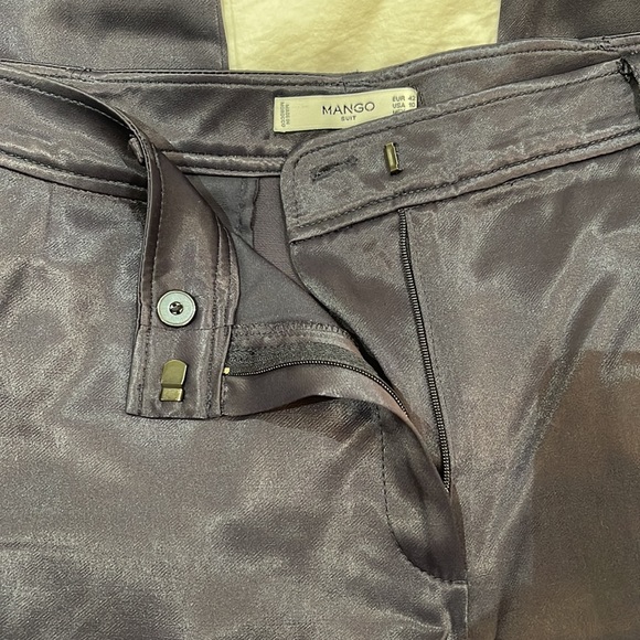 Satin looking trousers - Picture 4 of 4